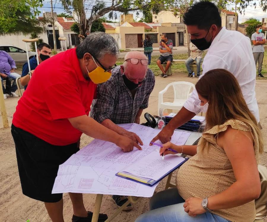 Más de 90 familias de la zona Norte iniciaron el proceso de escrituración de sus viviendas