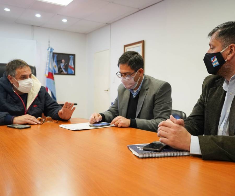 Impulsan regularización dominial de los predios de la UNdeC para avanzar en su ampliación edilicia